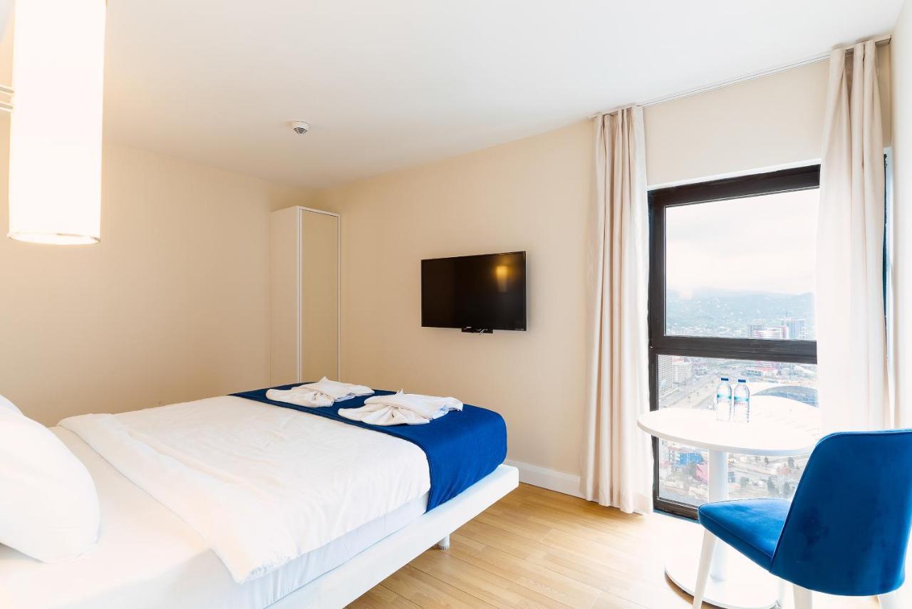 Gc Apartments バトゥーミ エクステリア 写真