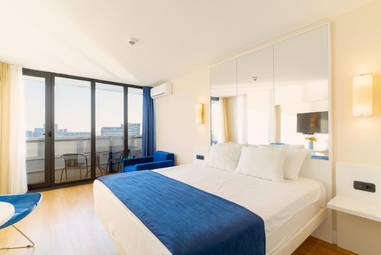 Gc Apartments バトゥーミ エクステリア 写真