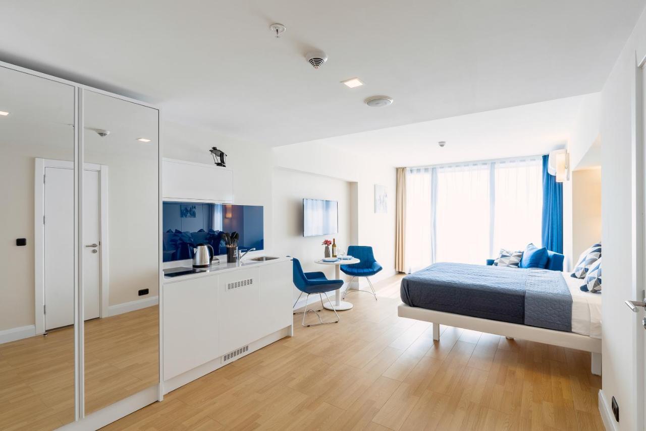Gc Apartments バトゥーミ エクステリア 写真