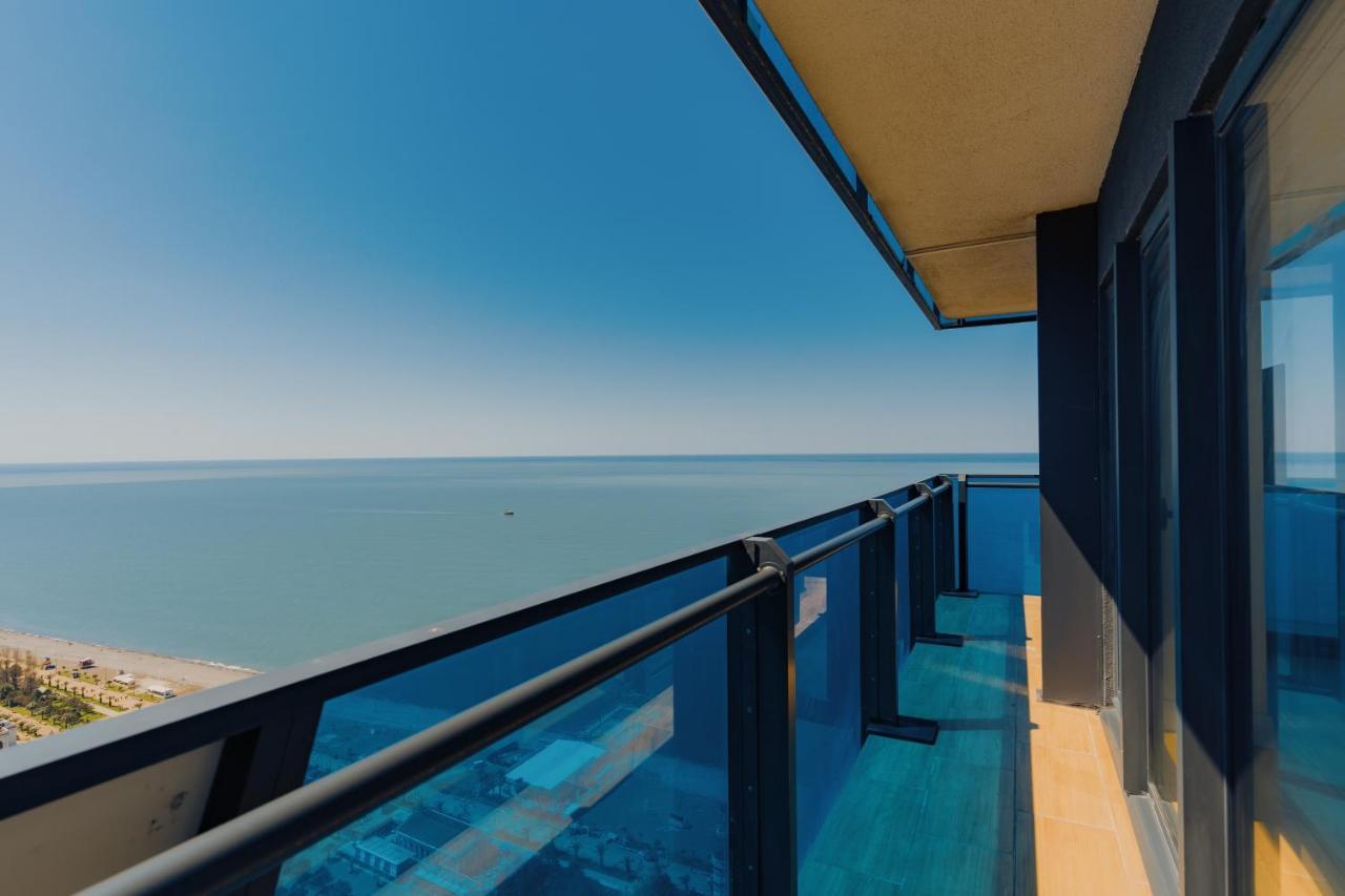 Gc Apartments バトゥーミ エクステリア 写真